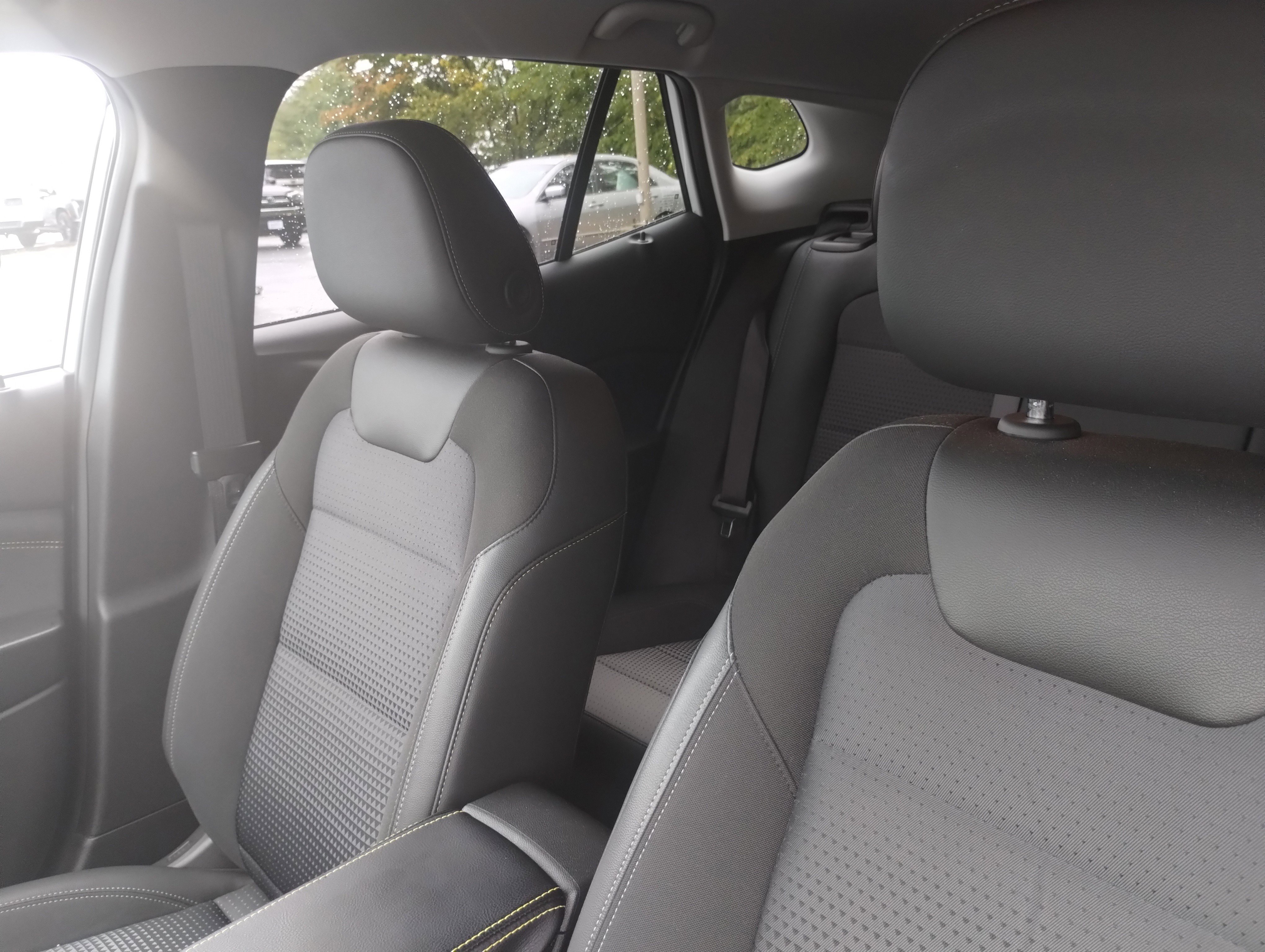 Used 2024 Chevrolet Trax LT w/ Driver Confidence Package image 14