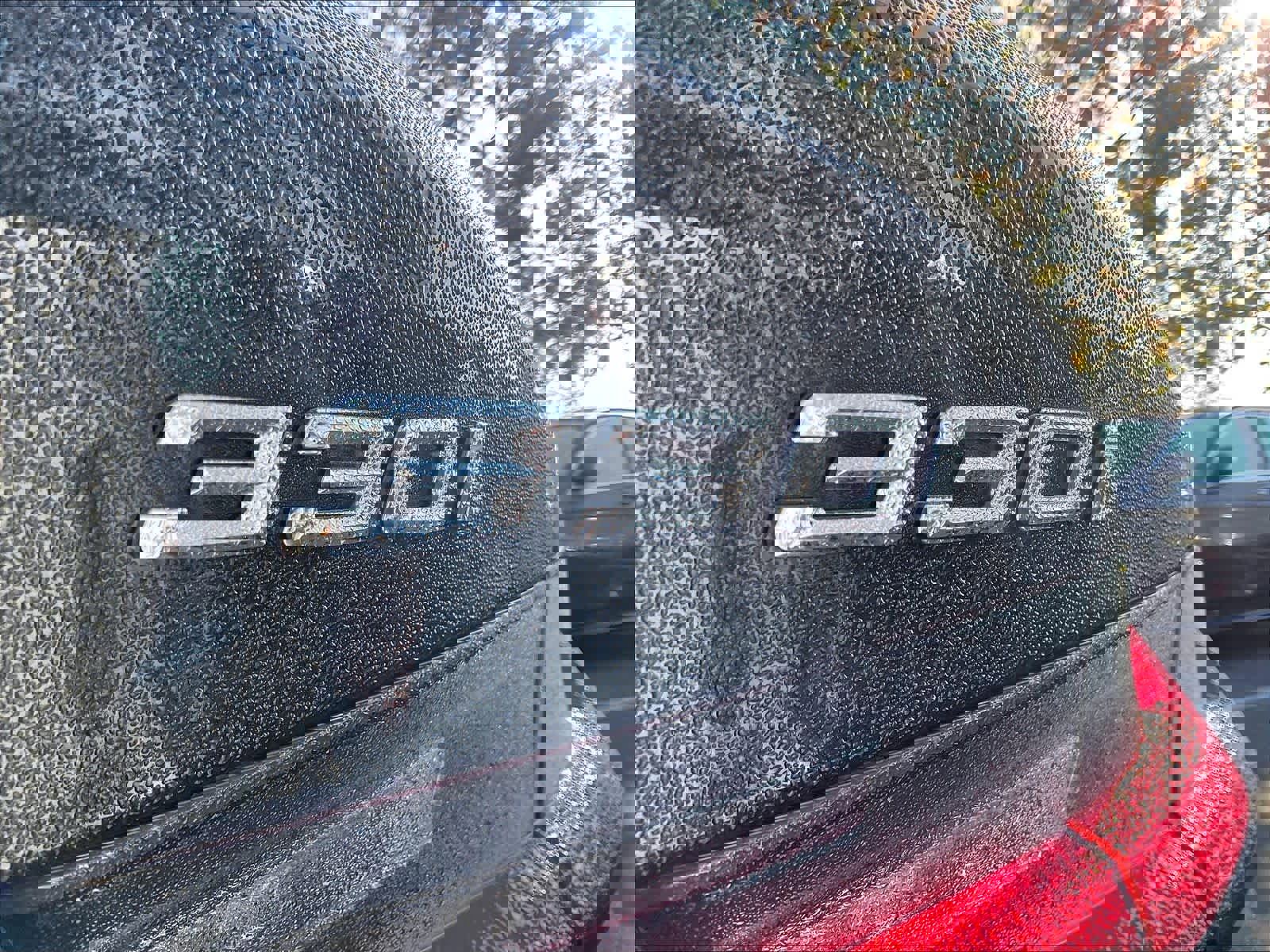 Certified 2025 BMW 330i xDrive Sedan w/ Convenience Package image 11