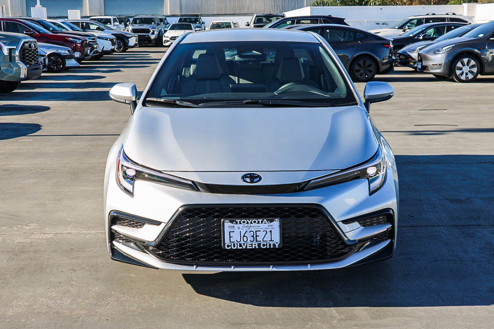 New 2026 Toyota Corolla SE FWD image 2