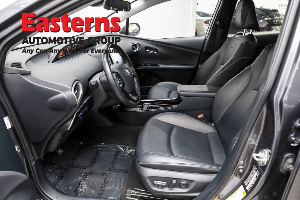 Used 2022 Toyota Prius Prime XLE image 14