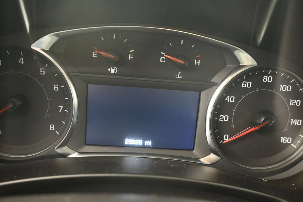 Used 2023 Chevrolet Equinox LT FWD image 9