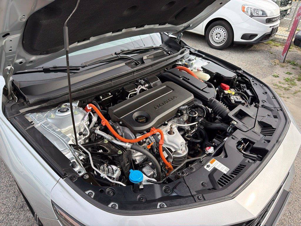 Used 2024 Honda Accord Sport image 12