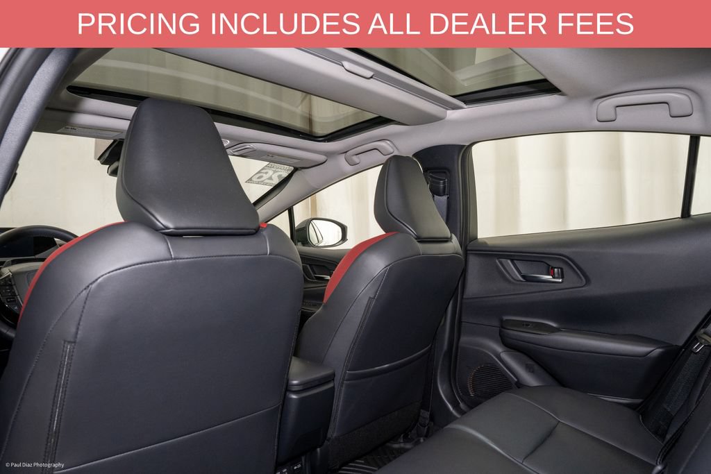 Certified 2026 Toyota Prius Plug-In Hybrid FWD image 10