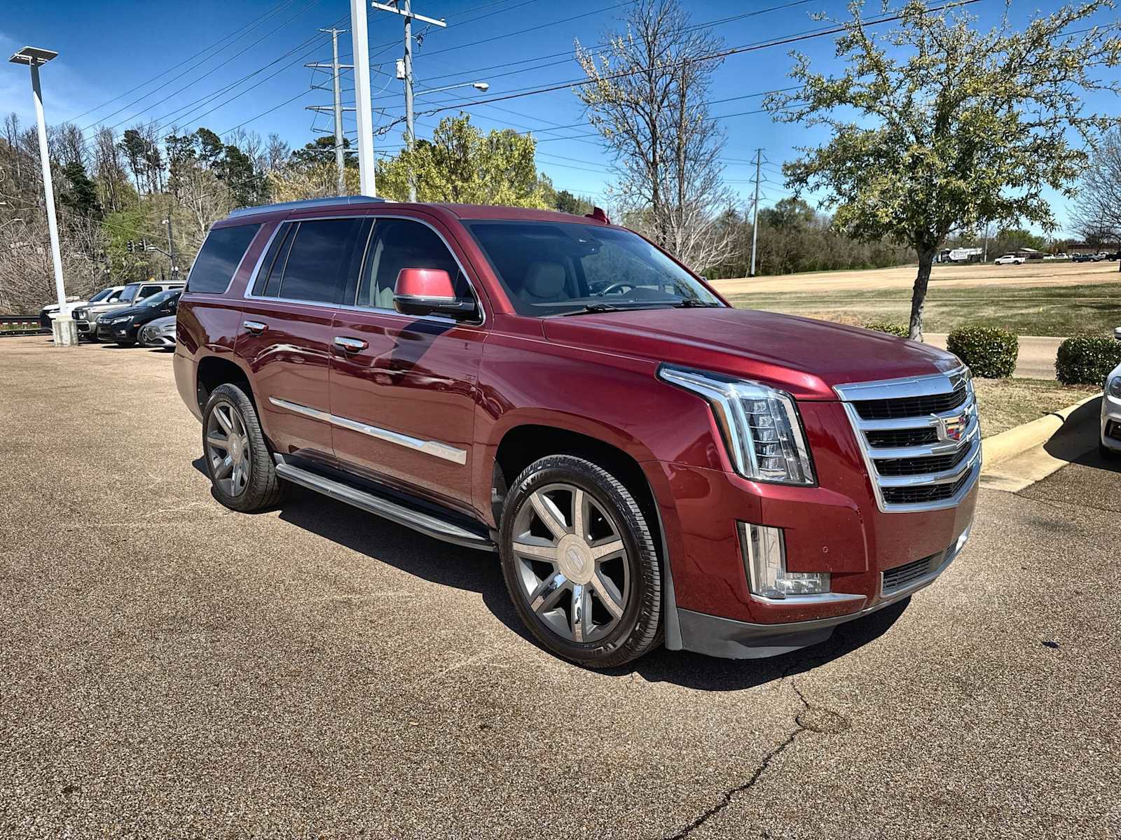 Used 2016 Cadillac Escalade Luxury image 11