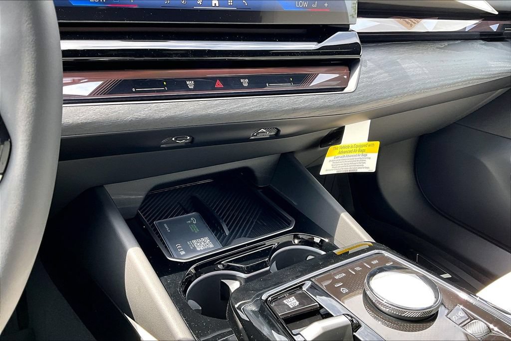 New 2026 BMW 540i xDrive w/ Premium Package AWD/4WD image 18