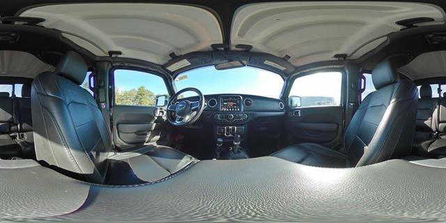 Used 2021 Jeep Gladiator Overland w/ Popular Equipment Package AWD/4WD image 17