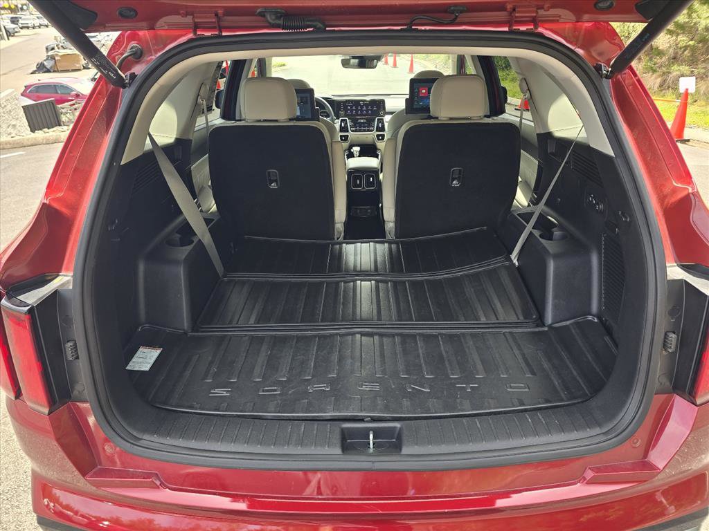 Used 2023 Kia Sorento SX image 25