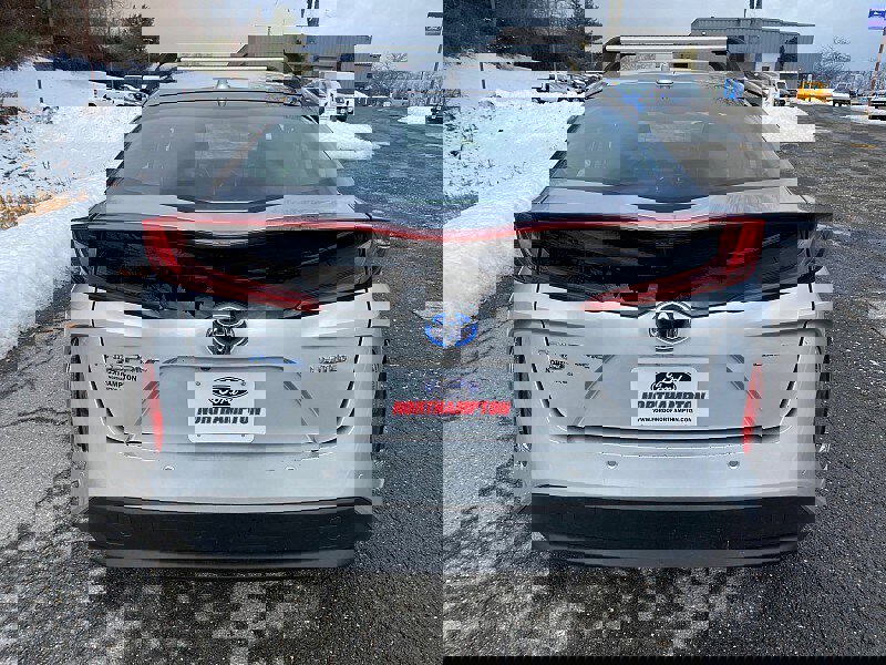 Used 2022 Toyota Prius Prime Limited image 8