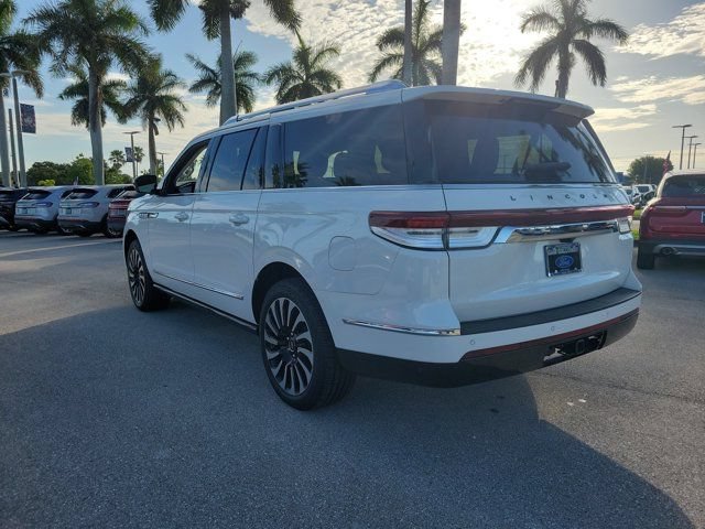Certified 2022 Lincoln Navigator L Black Label AWD/4WD image 4