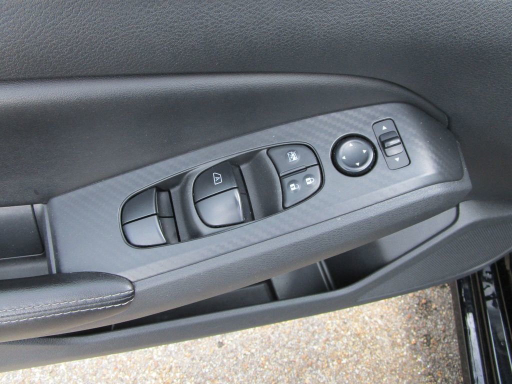 Used 2024 Nissan Altima 2.5 SV image 20