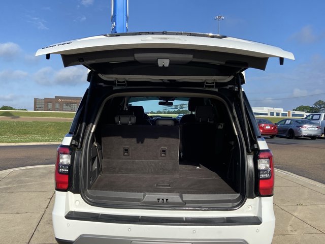 Used 2020 Ford Expedition Limited w/ Equipment Group 301A image 26