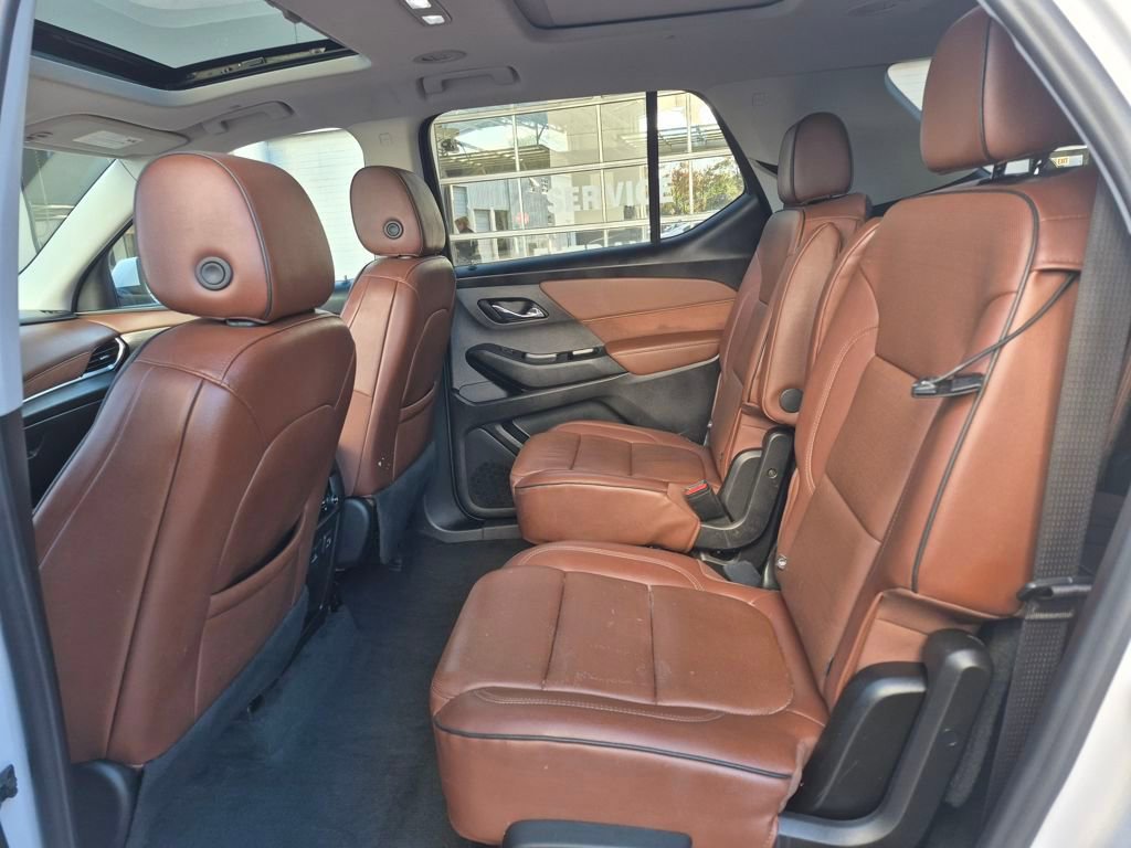 Used 2021 Chevrolet Traverse High Country image 13