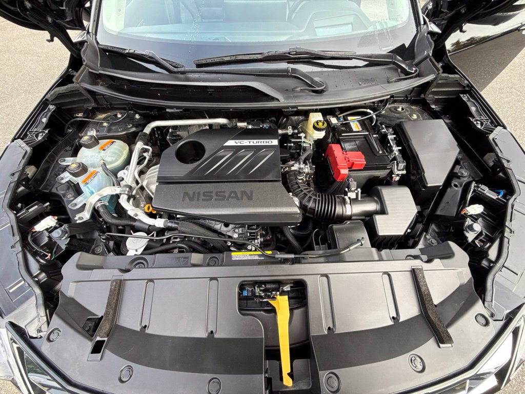 Used 2024 Nissan Rogue Platinum AWD/4WD image 29