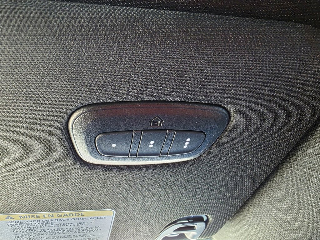 New 2026 RAM 1500 4x4 Crew Cab image 23