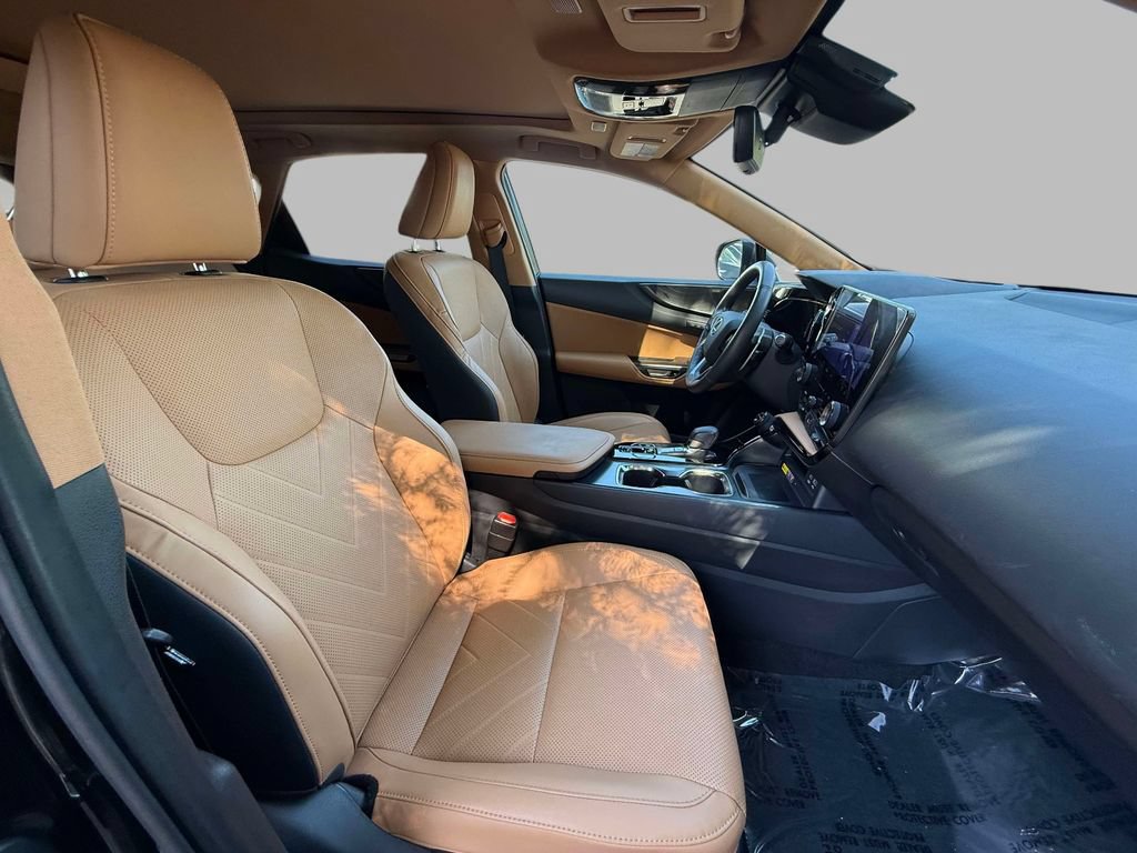 Used 2022 Lexus NX 350h AWD w/ Vision Package image 14