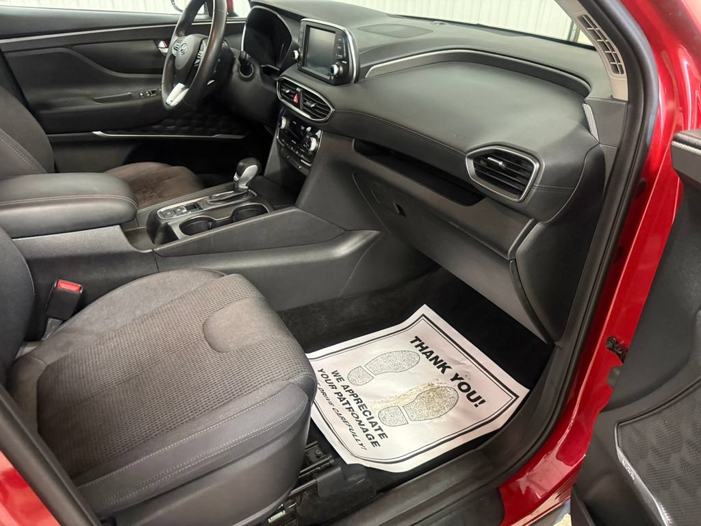 Used 2019 Hyundai Santa Fe SEL FWD image 31
