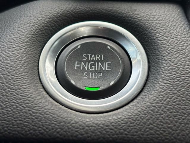 Used 2024 Chevrolet Colorado LT w/ LT Convenience Package III image 40