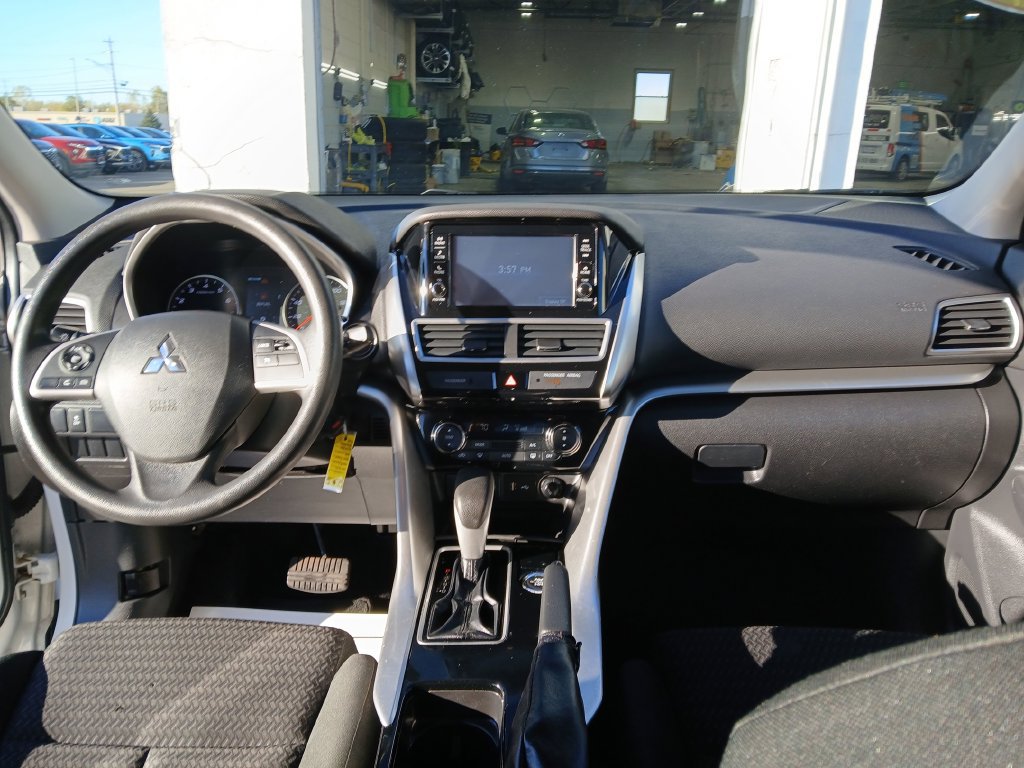 Used 2019 Mitsubishi Eclipse Cross ES AWD/4WD image 13