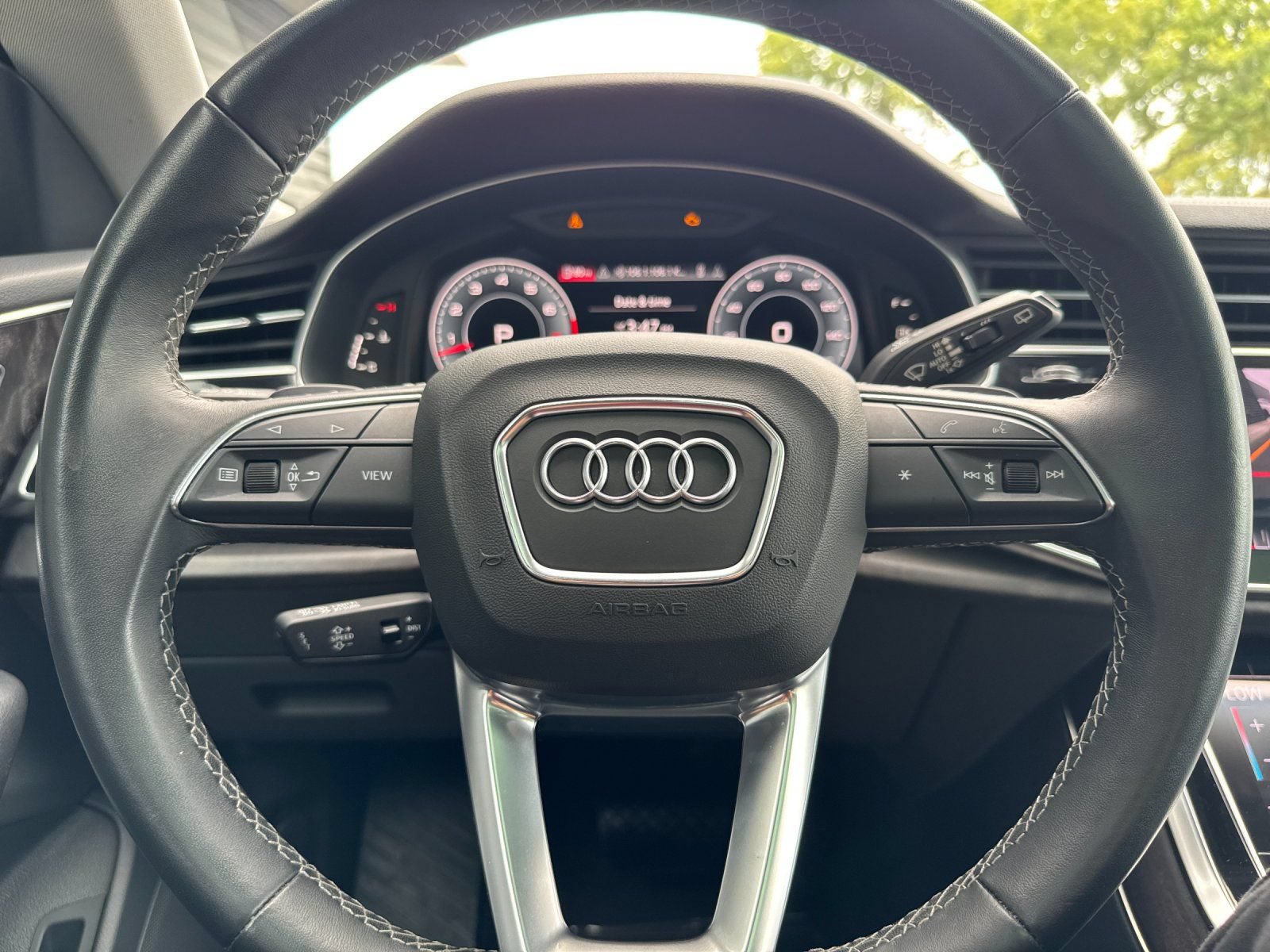 Used 2023 Audi Q8 Premium w/ Convenience Package AWD/4WD image 24