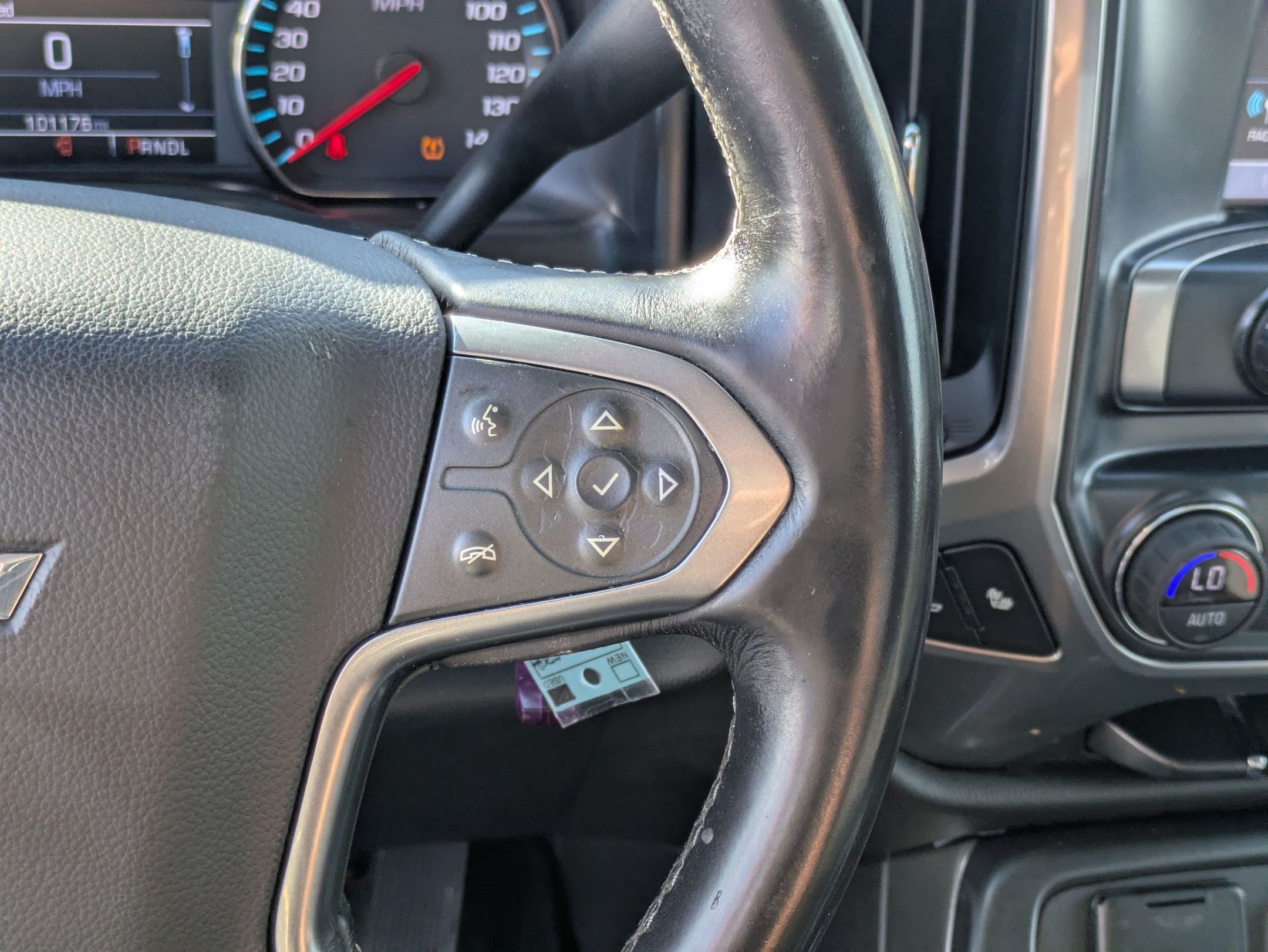 Used 2018 Chevrolet Silverado 1500 LT w/ LT Fleet Convenience Package AWD/4WD image 18