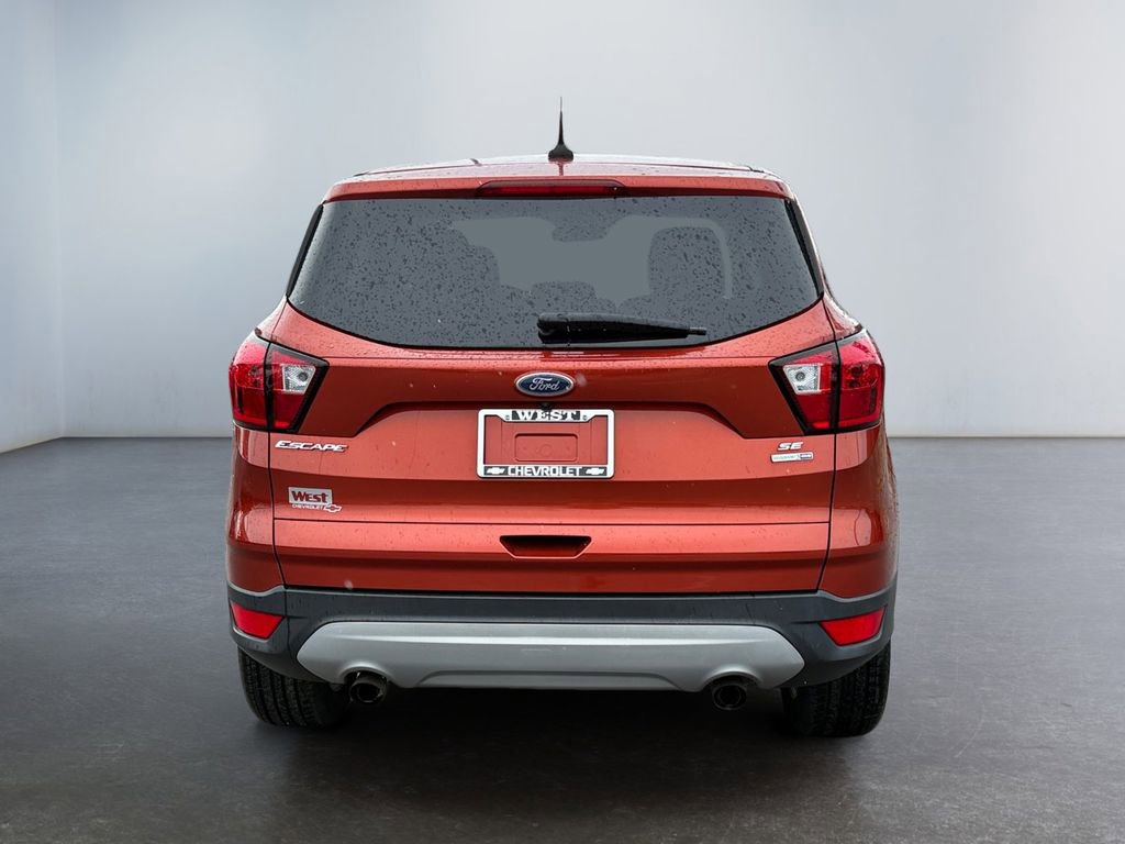 Used 2019 Ford Escape SE AWD/4WD image 4