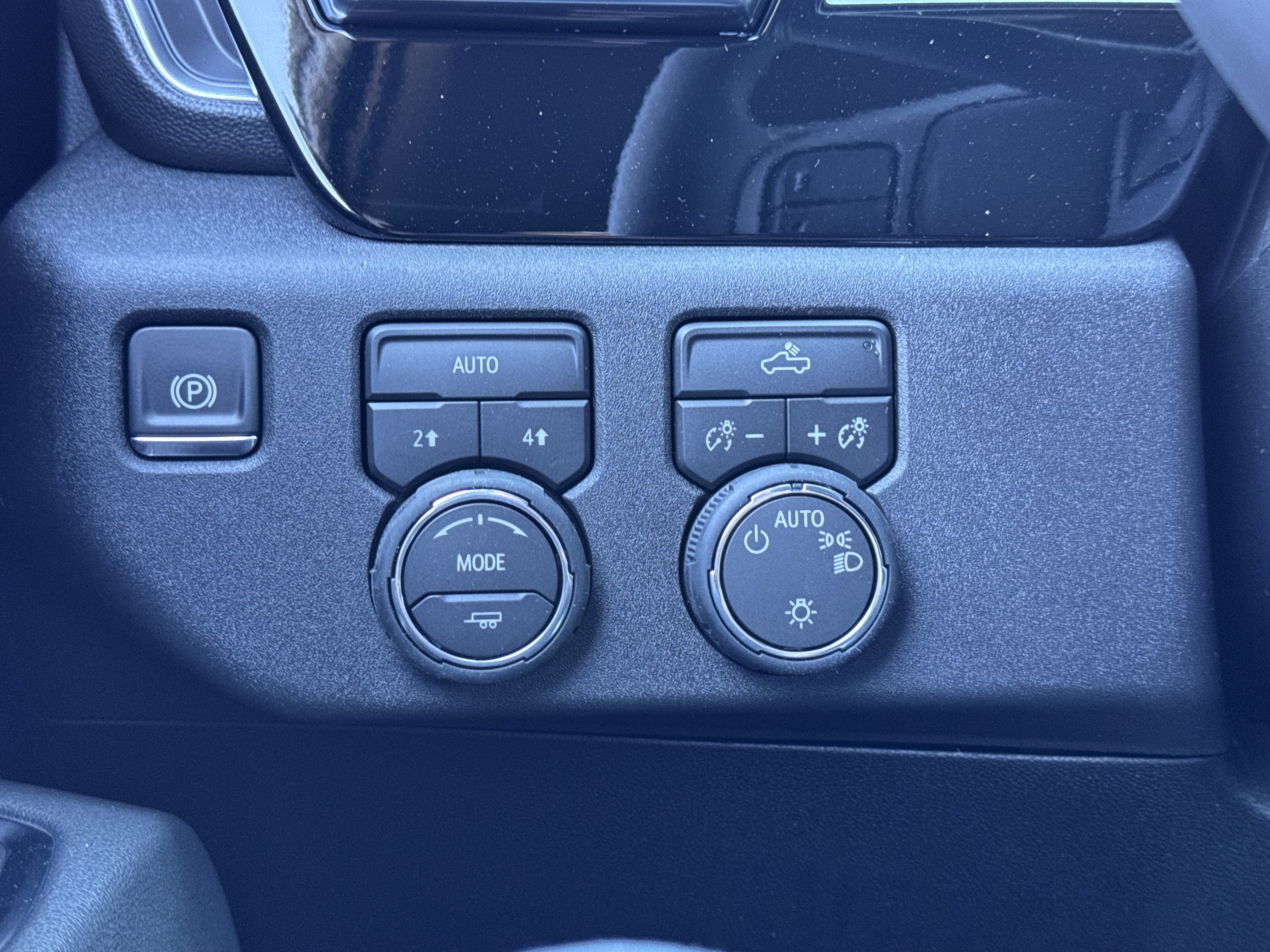 New 2026 Chevrolet Silverado 1500 LT w/ All Star Edition Plus image 30