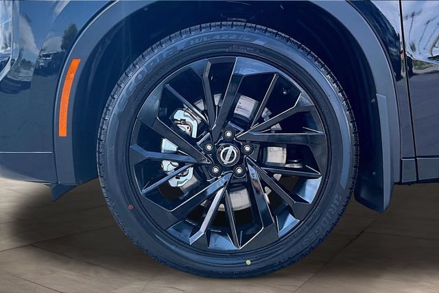 New 2026 Nissan Rogue Platinum AWD/4WD image 13
