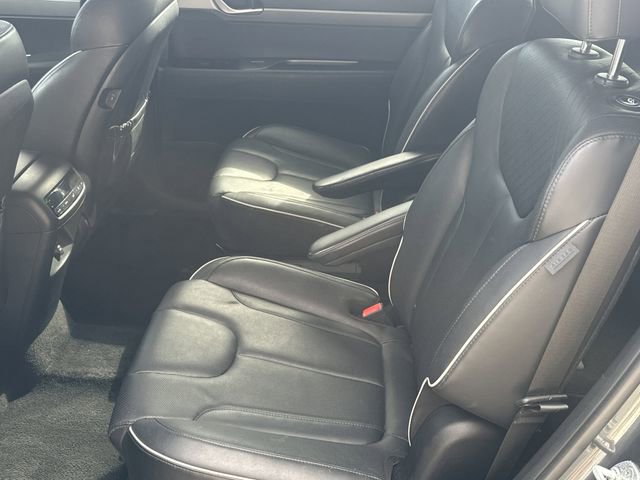 Used 2023 Hyundai Palisade SEL w/ Cargo Package image 16