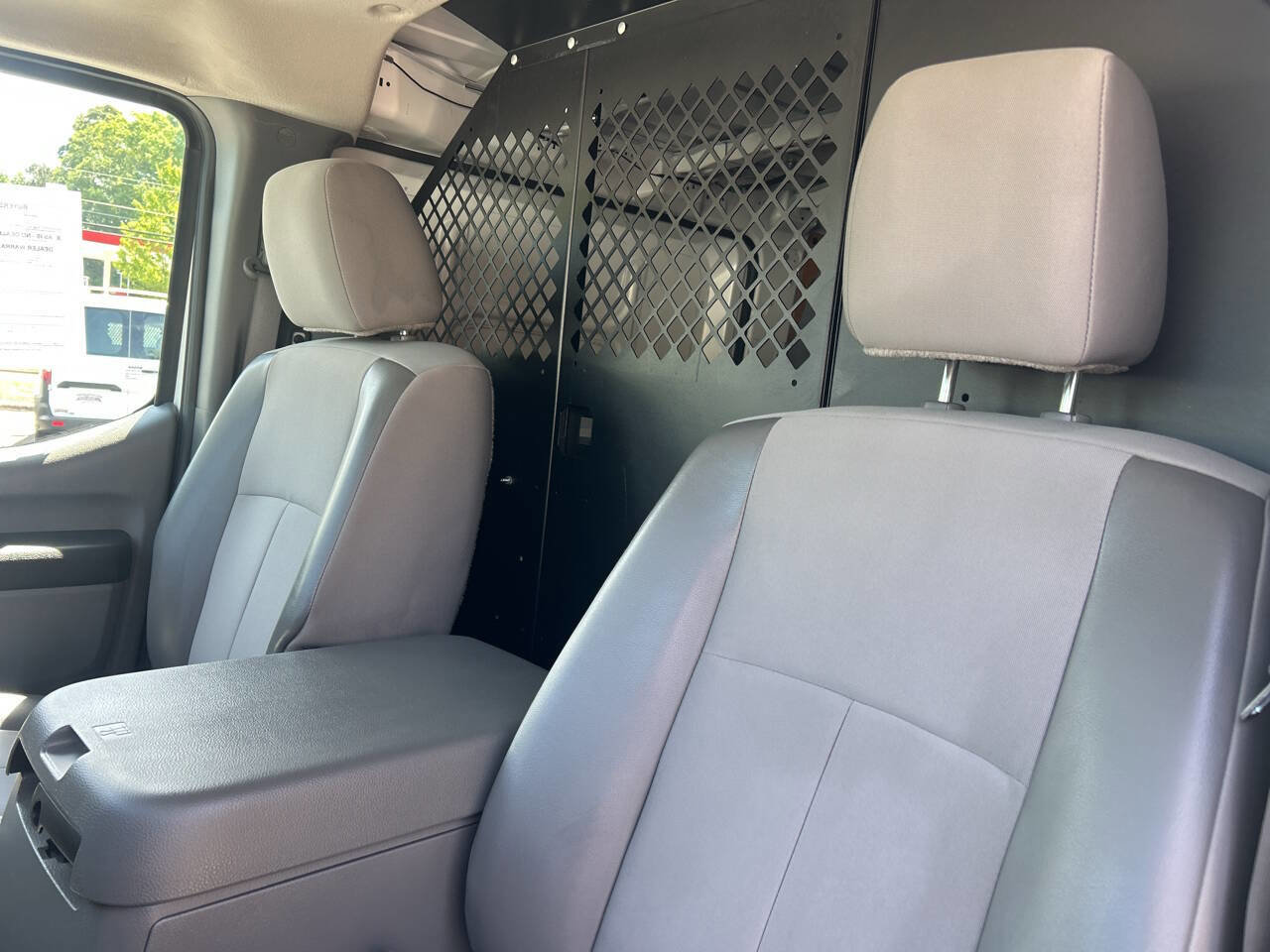 Used 2018 Nissan NV 2500 SV image 11