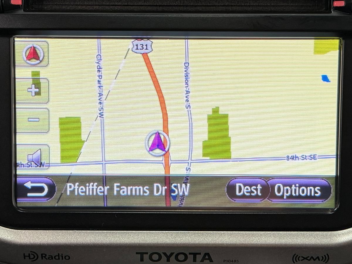 Used 2013 Toyota 4Runner Limited AWD/4WD image 22