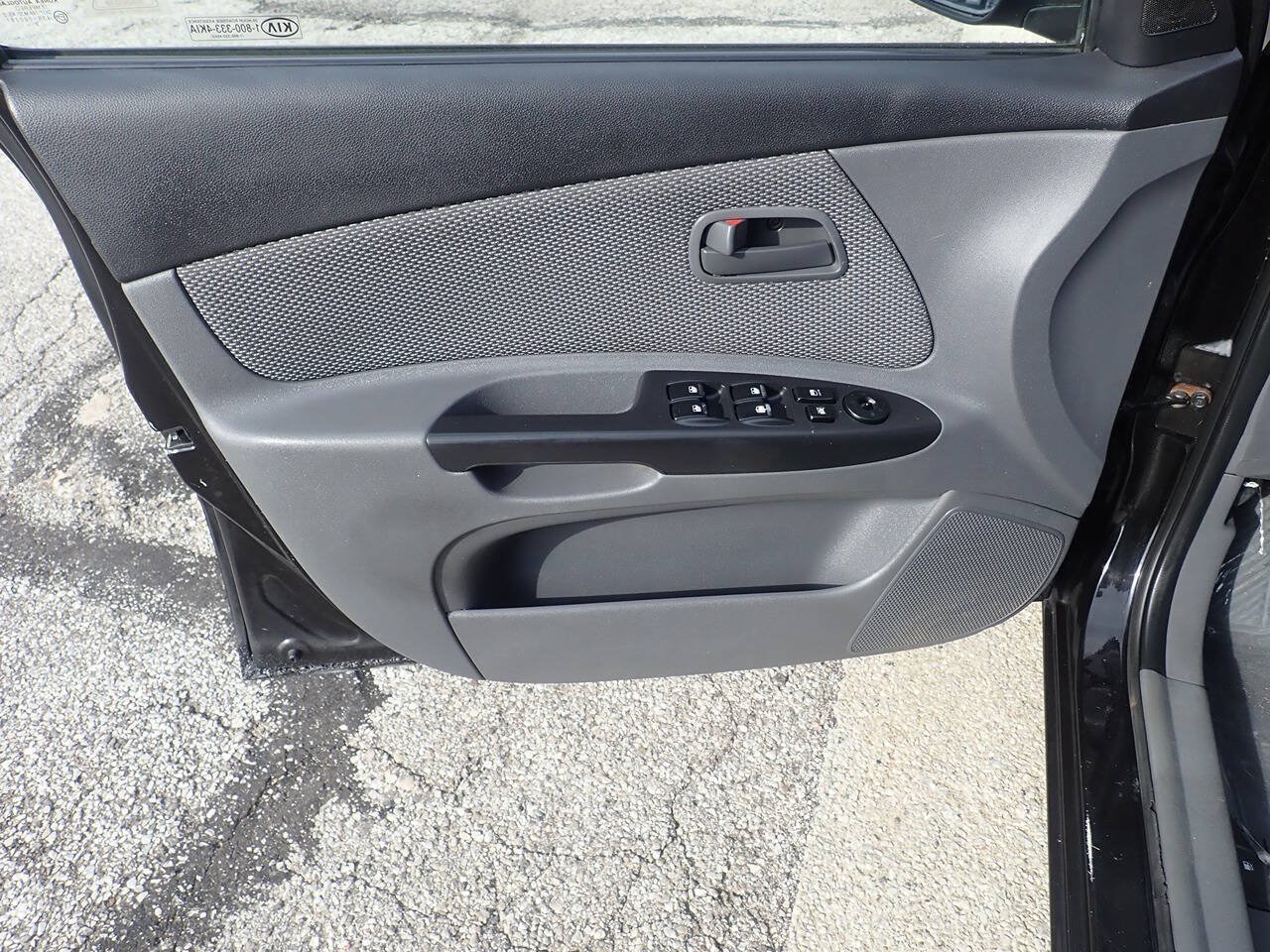 Used 2011 Kia Rio5 w/ Value Pkg FWD image 11