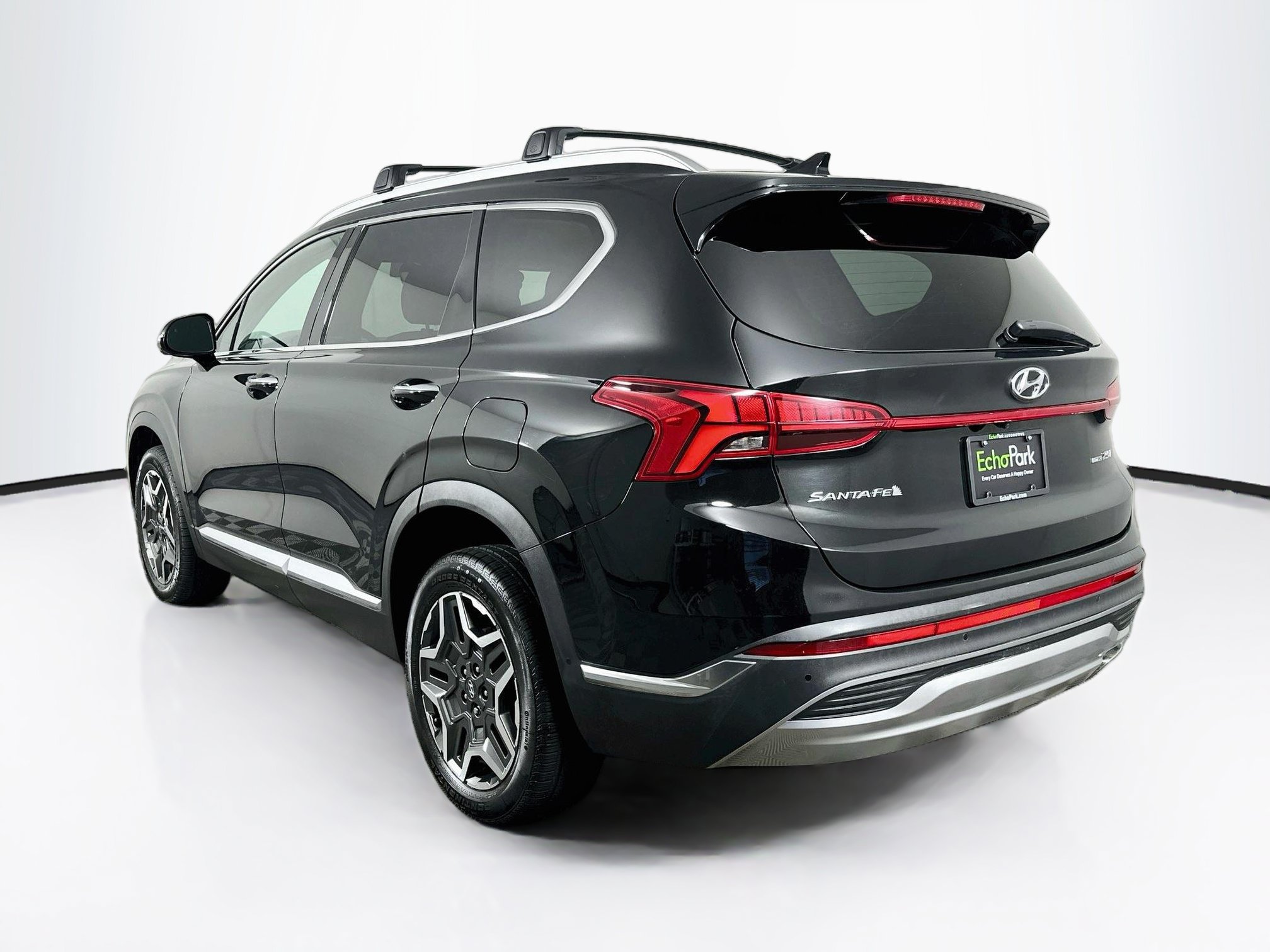 Used 2022 Hyundai Santa Fe Limited AWD/4WD image 5