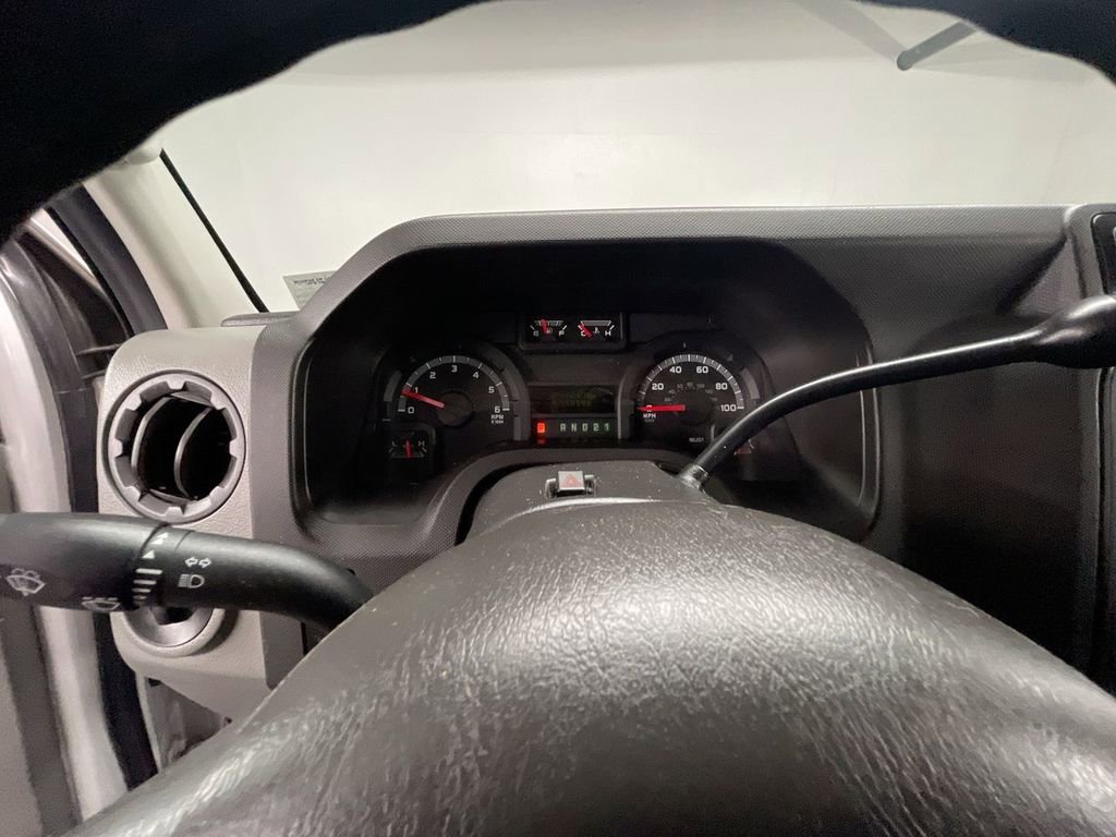 Used 2012 Ford E-350 and Econoline 350 XL w/ PWR Windows & Locks Group image 11