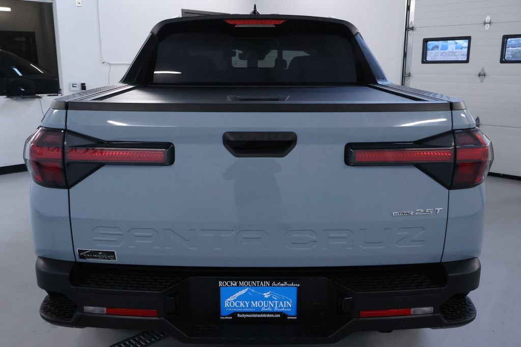Used 2023 Hyundai Santa Cruz SEL Premium AWD/4WD image 6