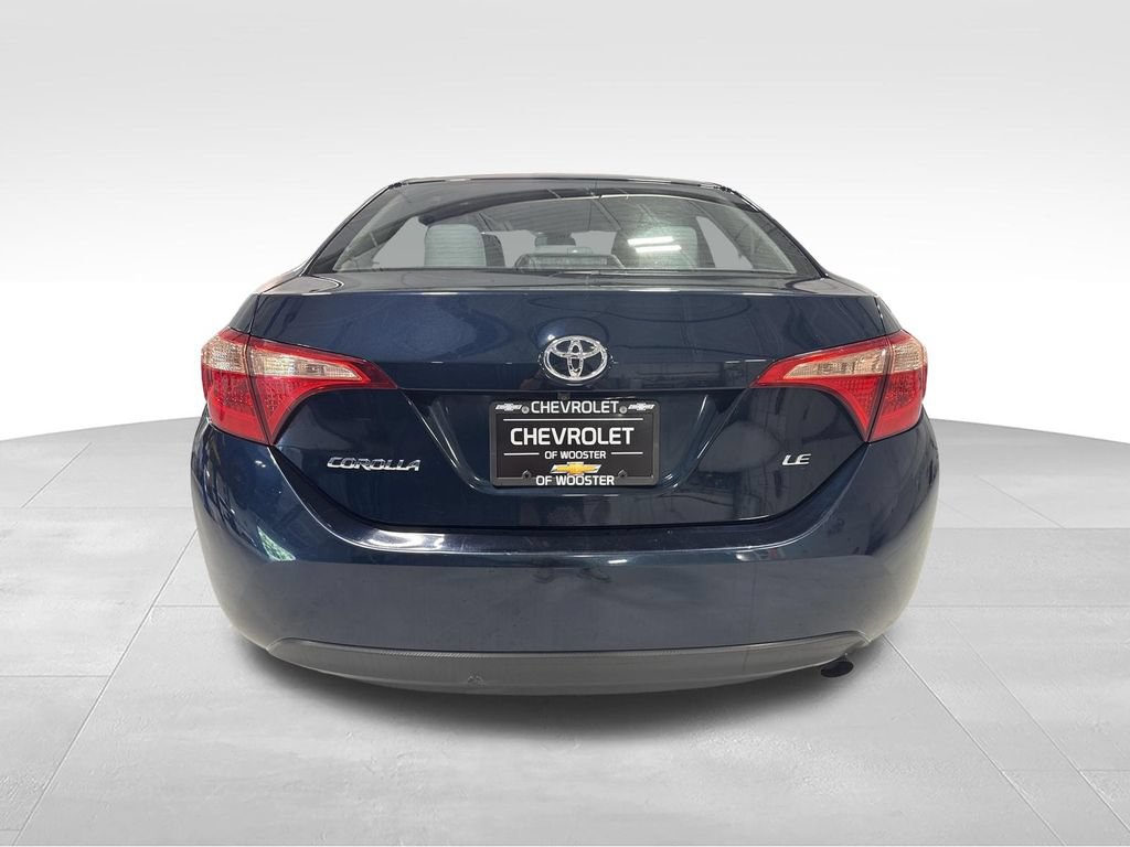 Used 2018 Toyota Corolla LE FWD image 46