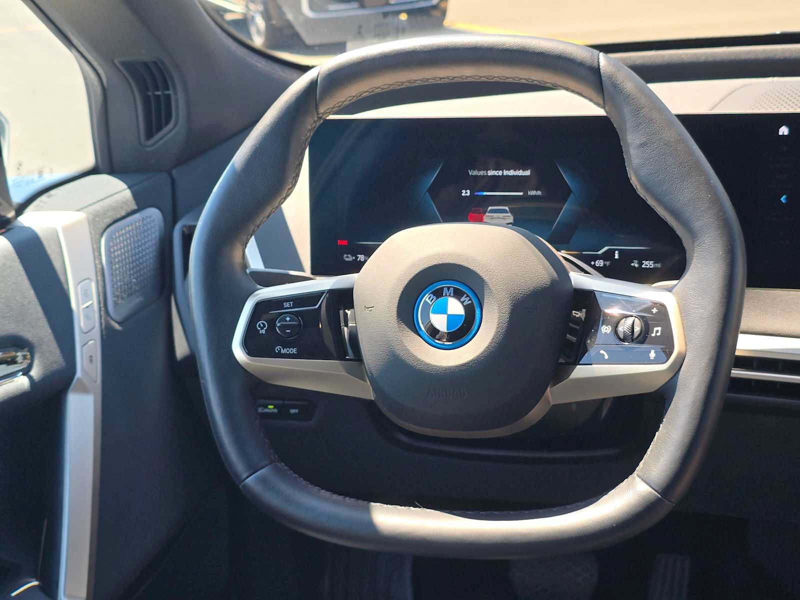 Used 2023 BMW iX M60 w/ Executive Package AWD/4WD image 19