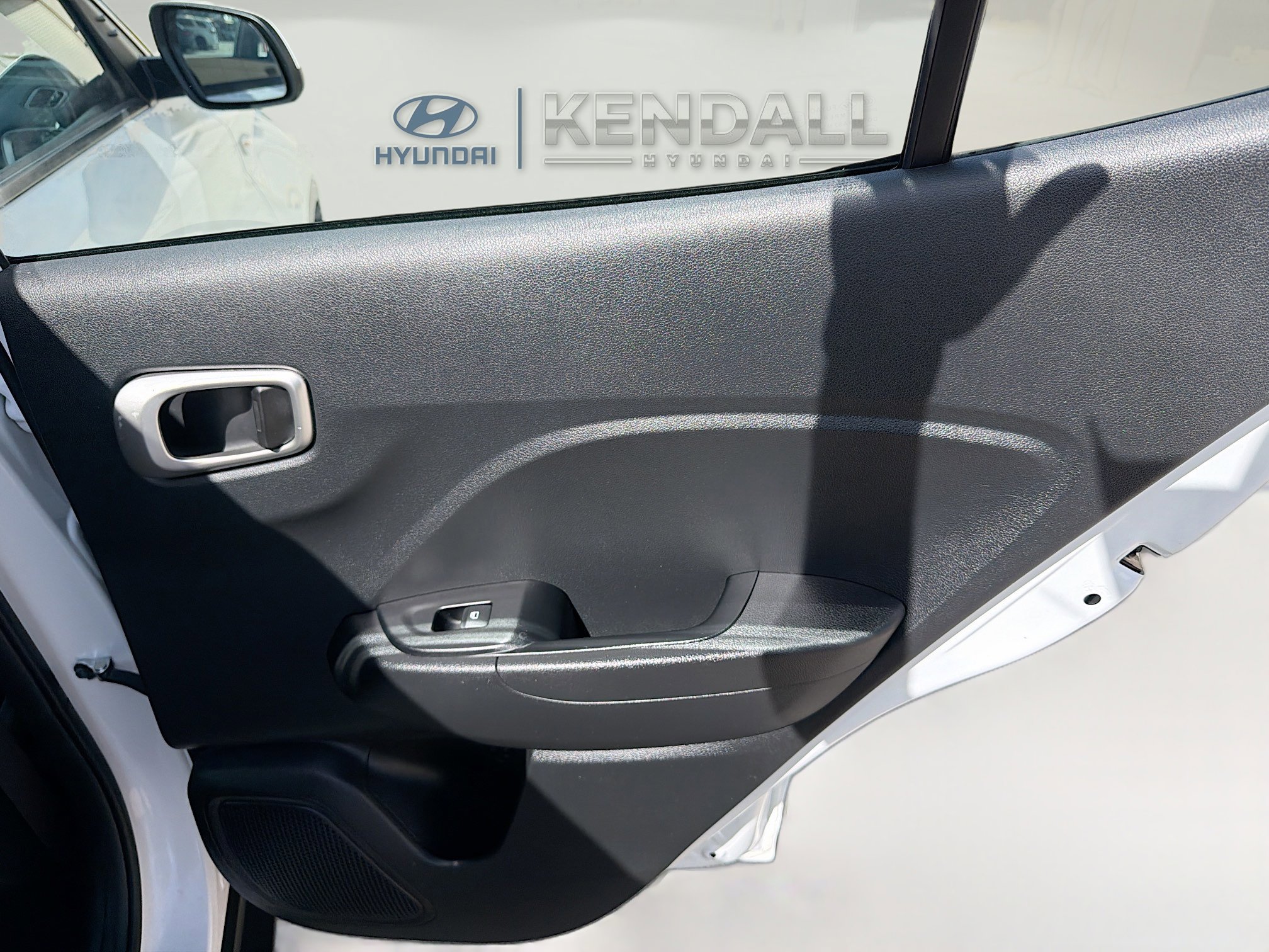 Used 2022 Hyundai Venue SE FWD image 27