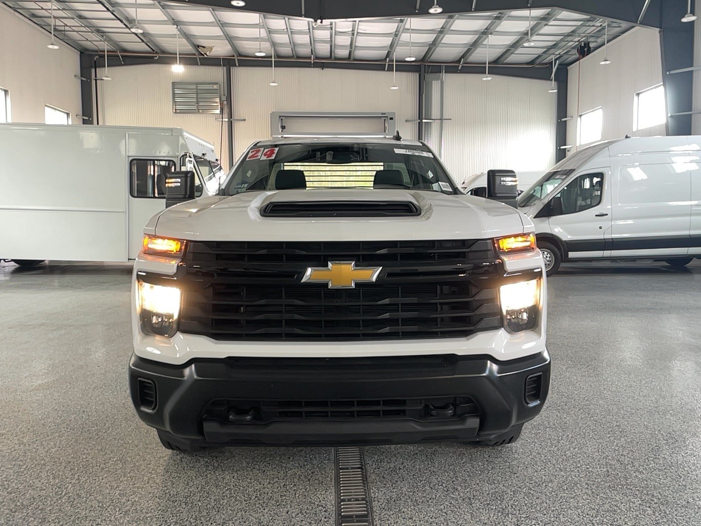 Used 2024 Chevrolet Silverado 2500 W/T w/ WT Convenience Package AWD/4WD image 3