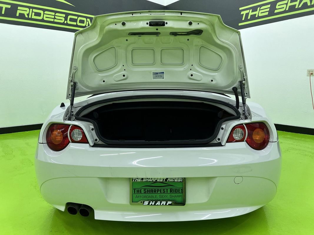 Used 2003 BMW Z4 3.0i RWD image 9