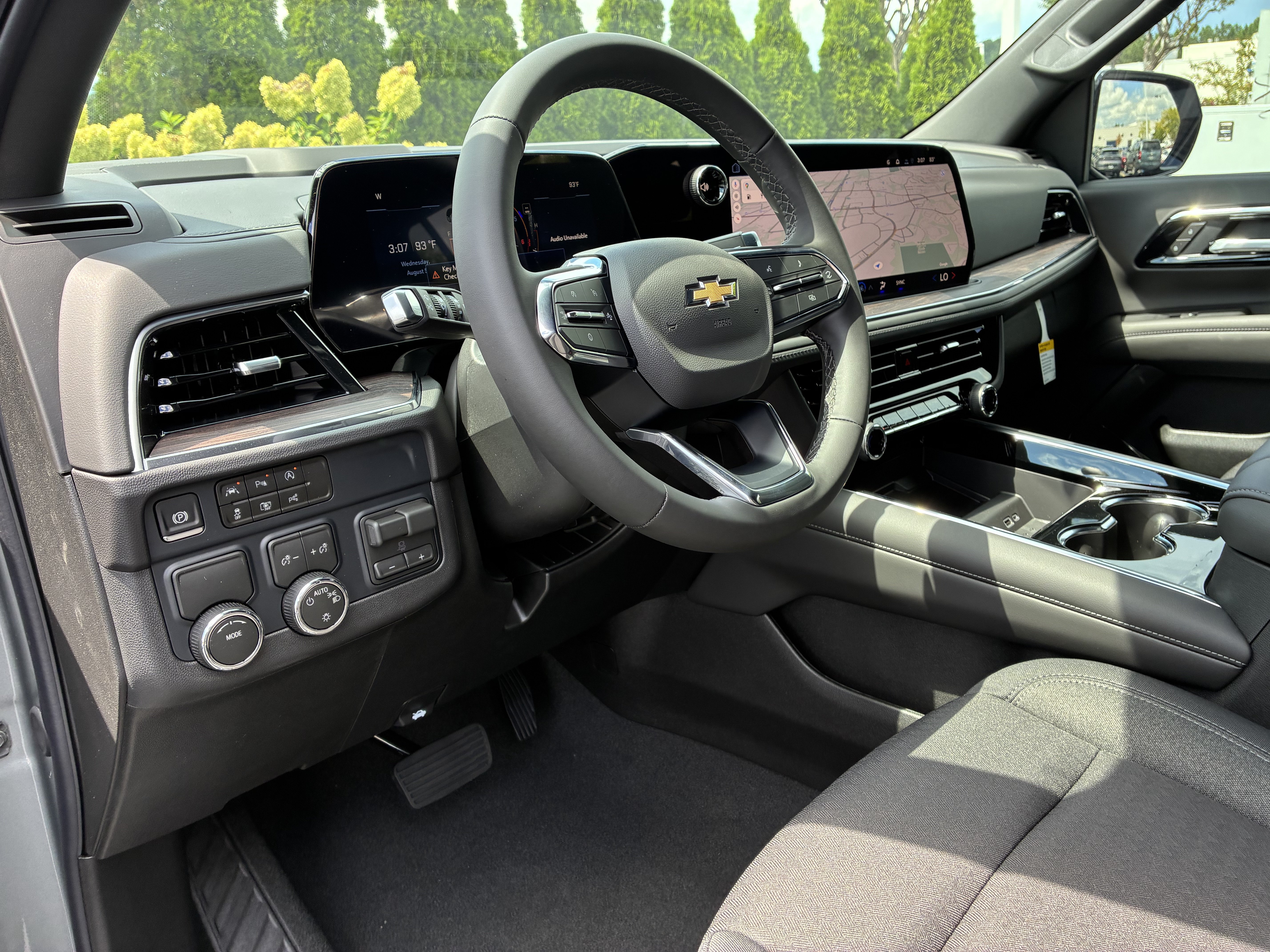 New 2026 Chevrolet Suburban LS w/ Max Trailering Package RWD image 22