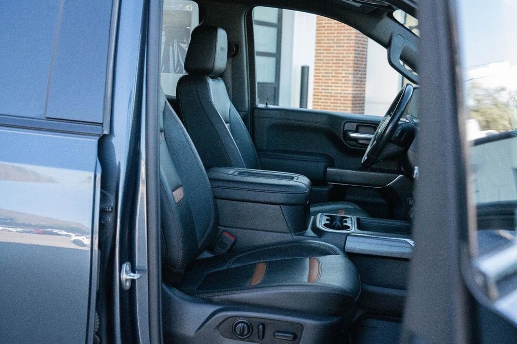 Used 2020 GMC Sierra 1500 AT4 w/ AT4 Premium Package image 16