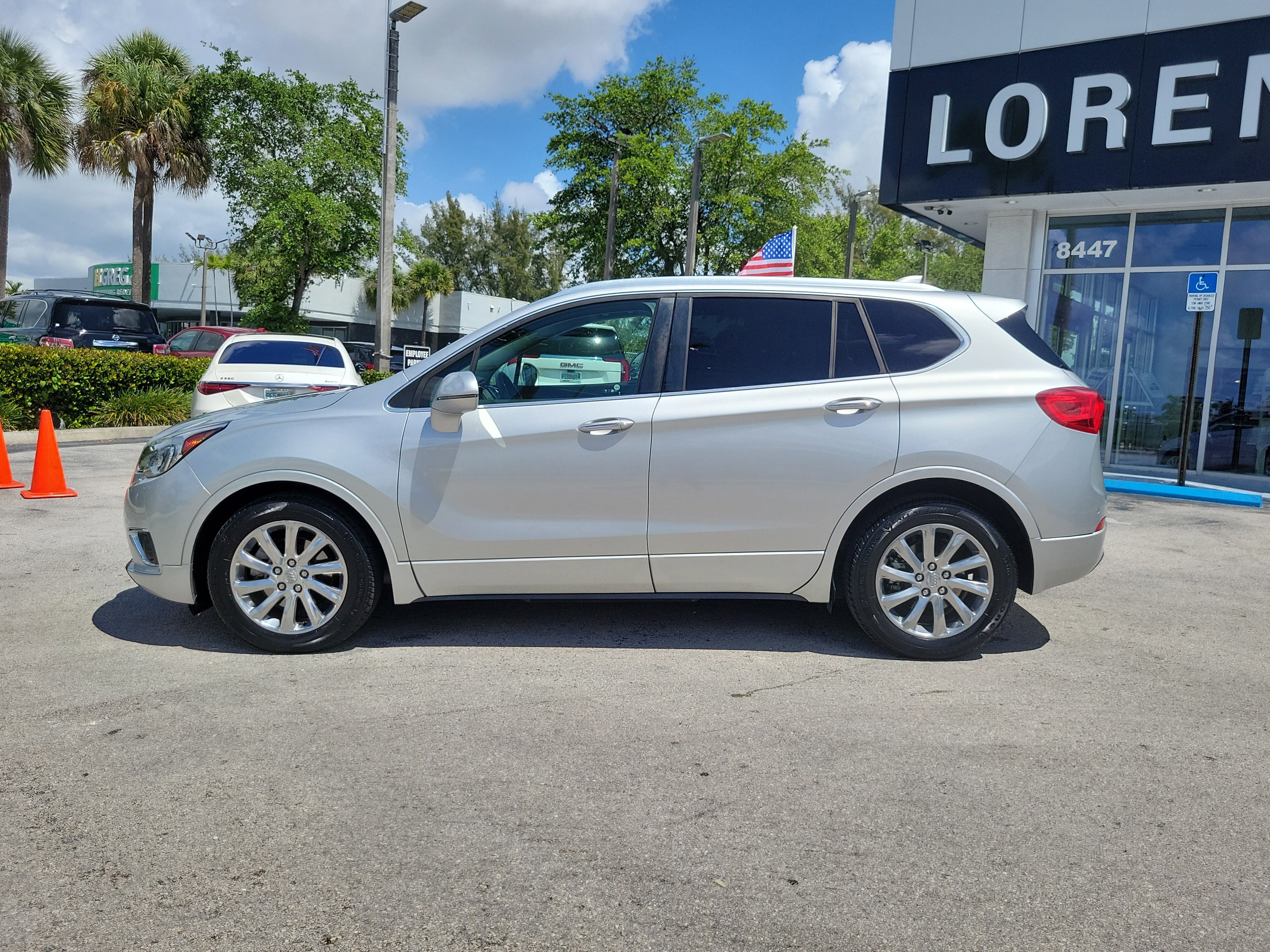 Used 2019 Buick Envision Essence image 8