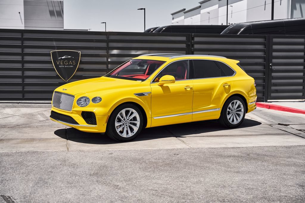 Used 2023 Bentley Bentayga AWD/4WD image 5