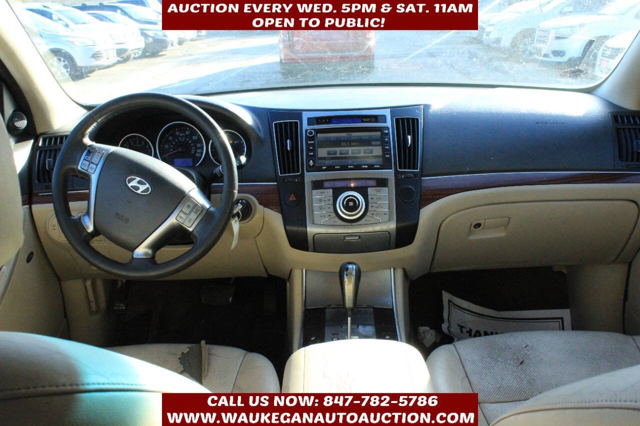 Used 2011 Hyundai Veracruz Limited w/ Navigation Pkg 3 image 8
