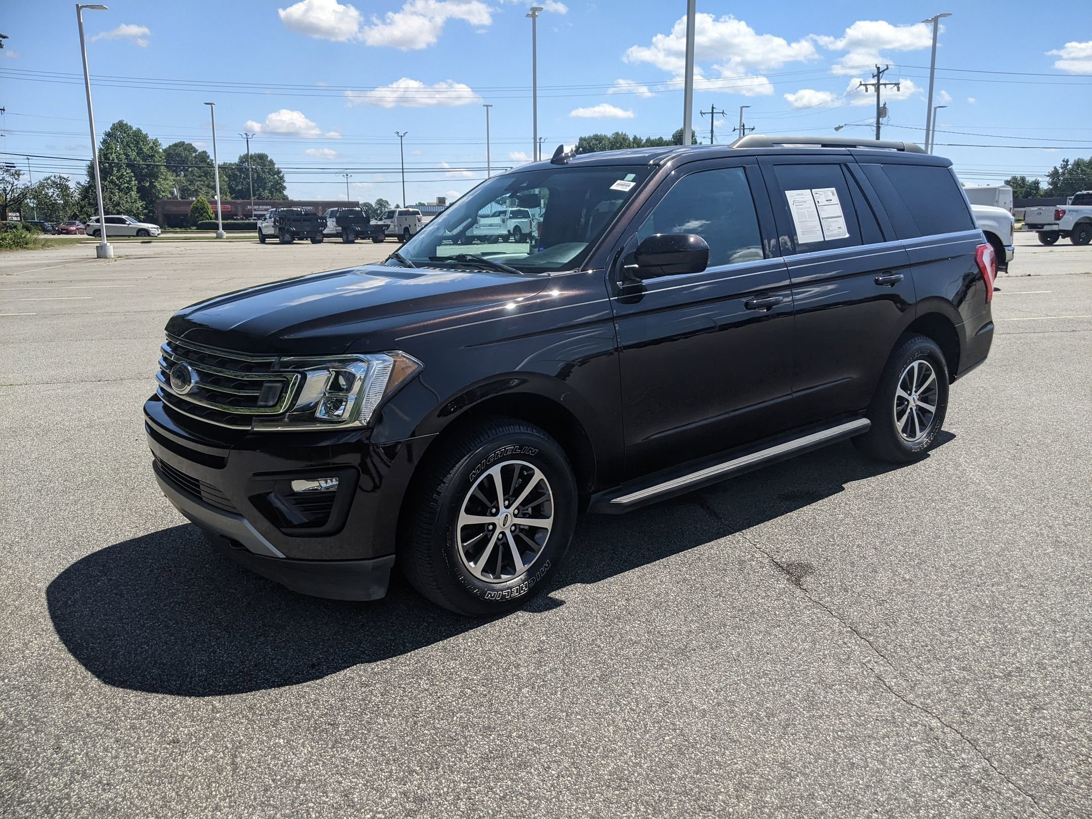 Used 2021 Ford Expedition XLT image 8