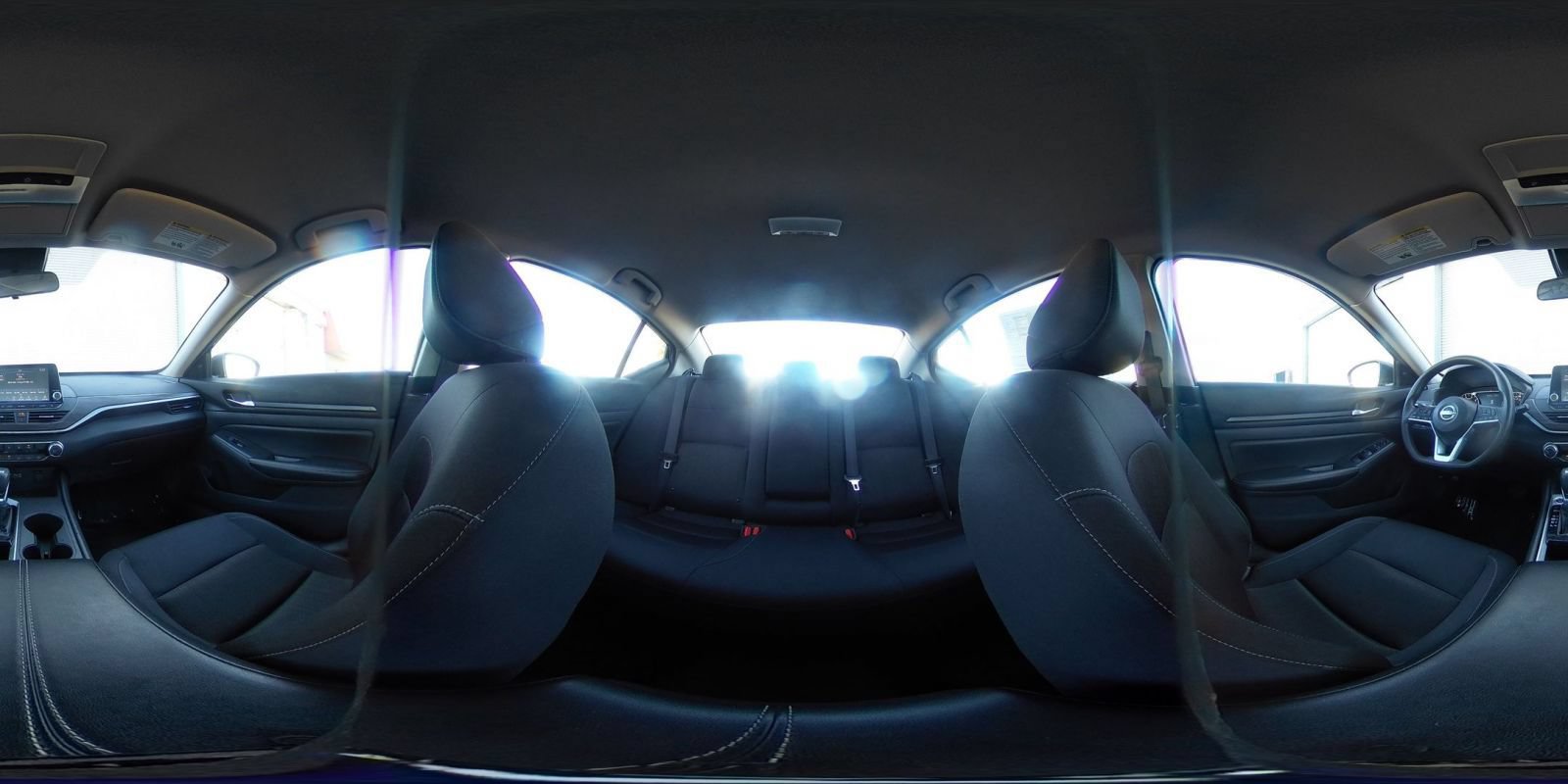 Used 2025 Nissan Altima 2.5 SV FWD image 42