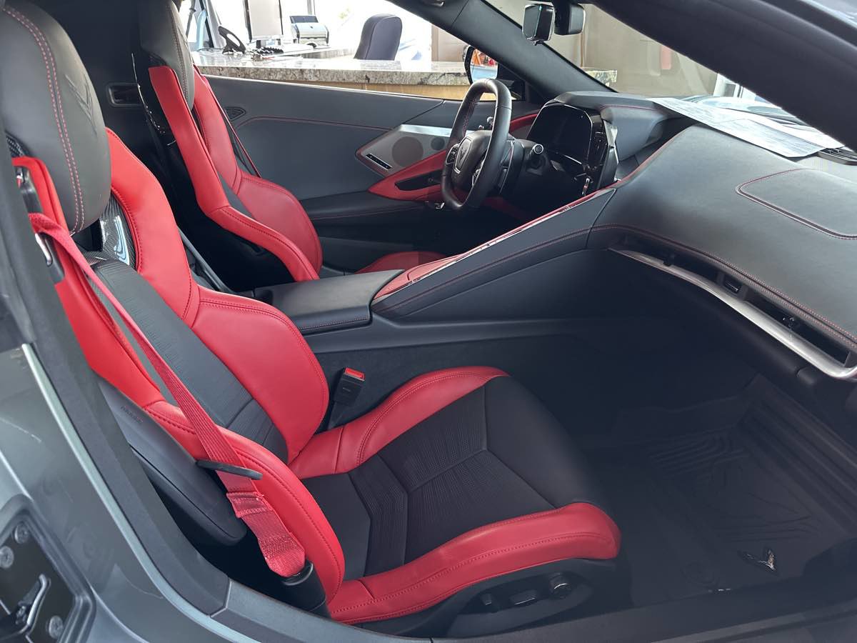 Used 2022 Chevrolet Corvette Stingray Preferred Cpe w/ Z51 Performance Package image 15