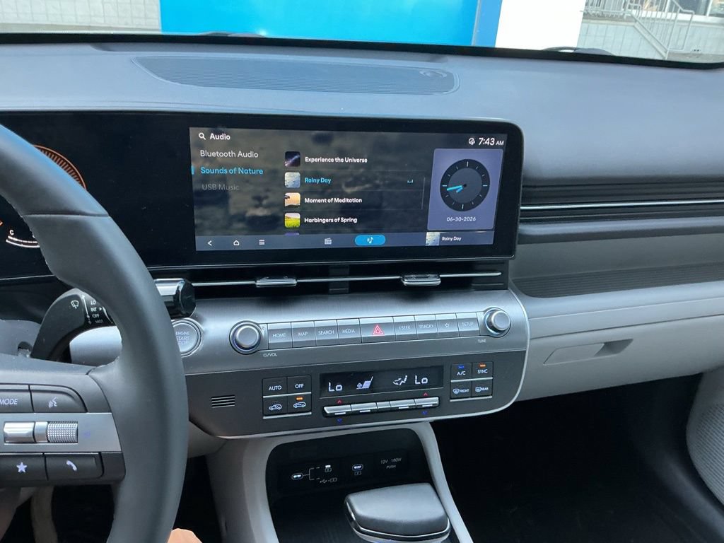 Used 2024 Hyundai Kona SEL FWD image 9