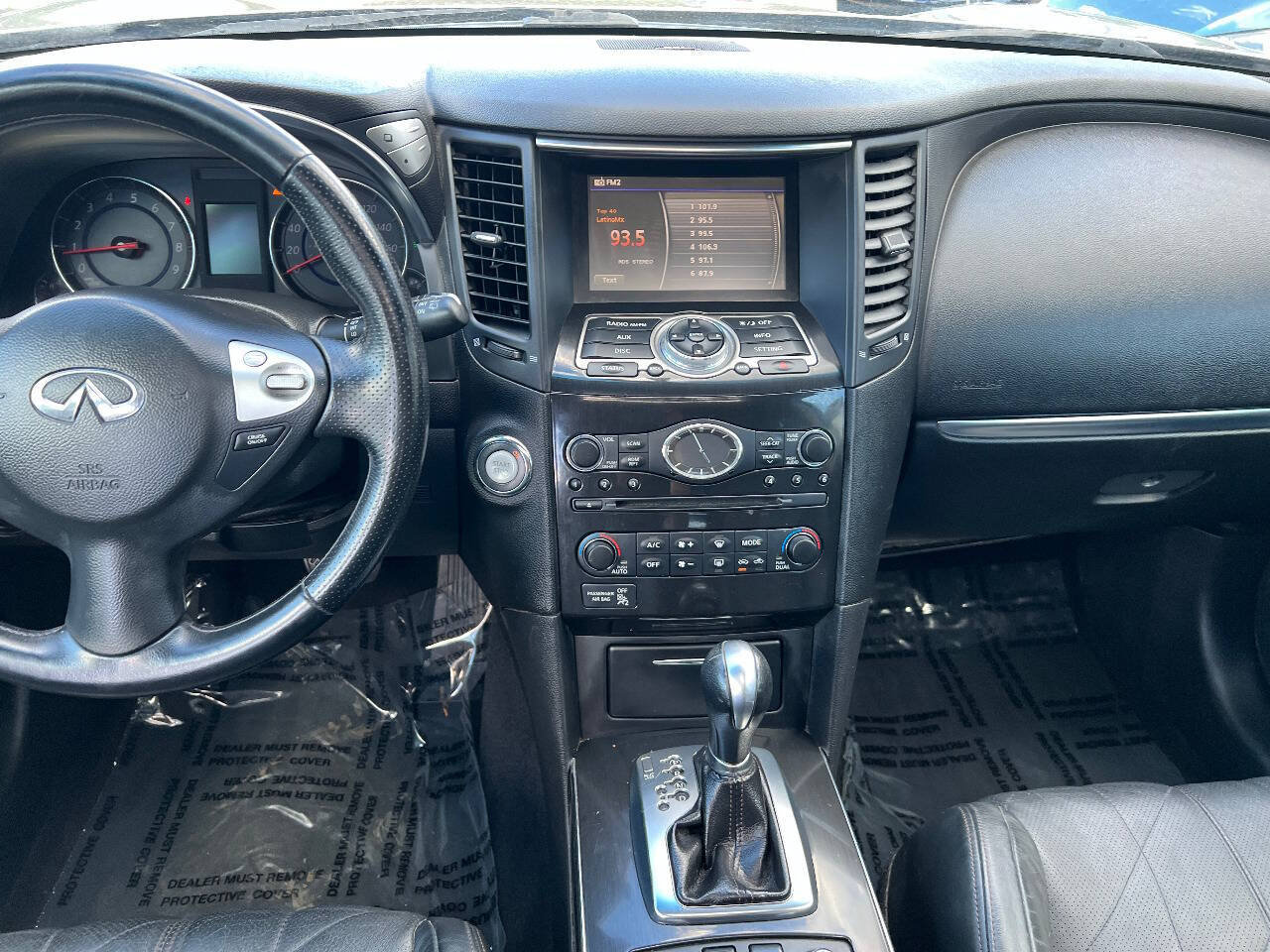 Used 2010 INFINITI FX35 AWD w/ Premium Pkg image 31