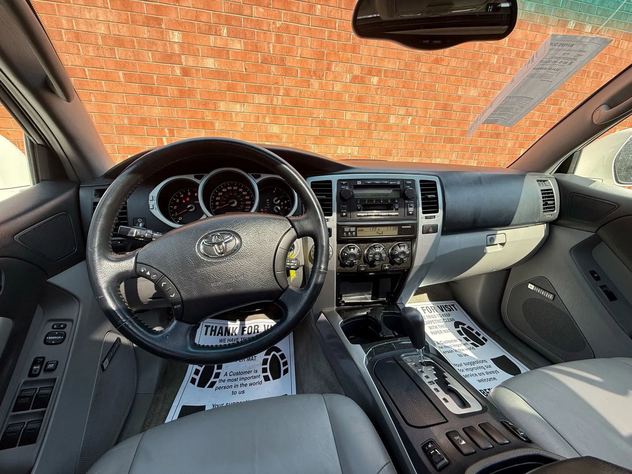 Used 2004 Toyota 4Runner Limited image 32